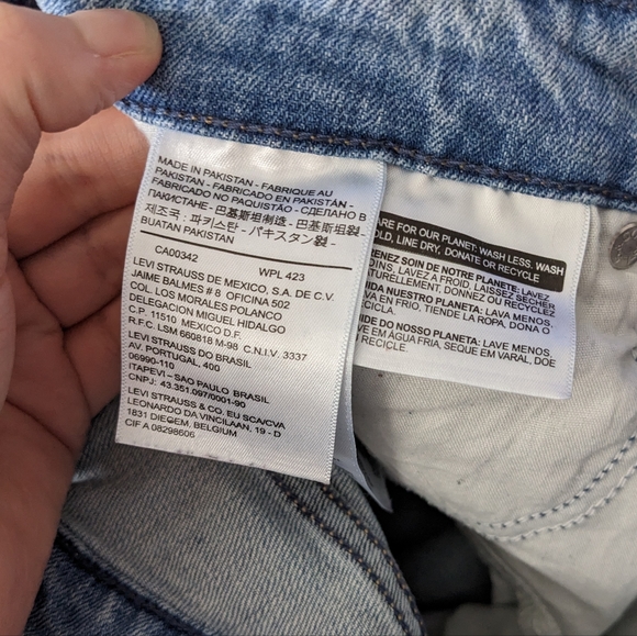 Levi's Mid Rise Skinny Jeans | Size 27 - Picture 12 of 12